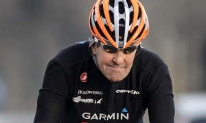 Ngoại trưởng Mỹ John Kerry nhập viện tại Pháp