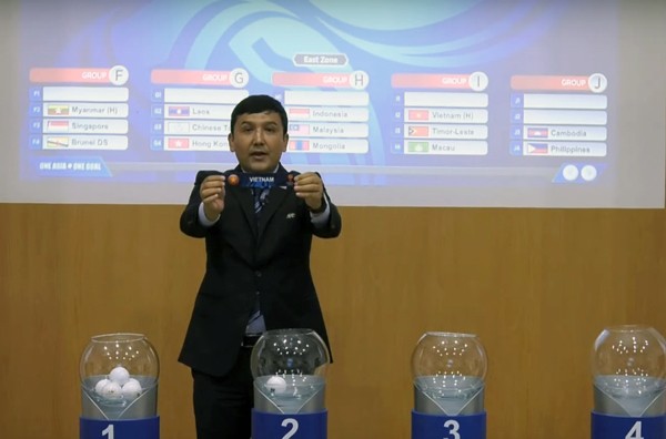 Thầy trò Hữu Thắng đụng độ U-23 Hàn Quốc