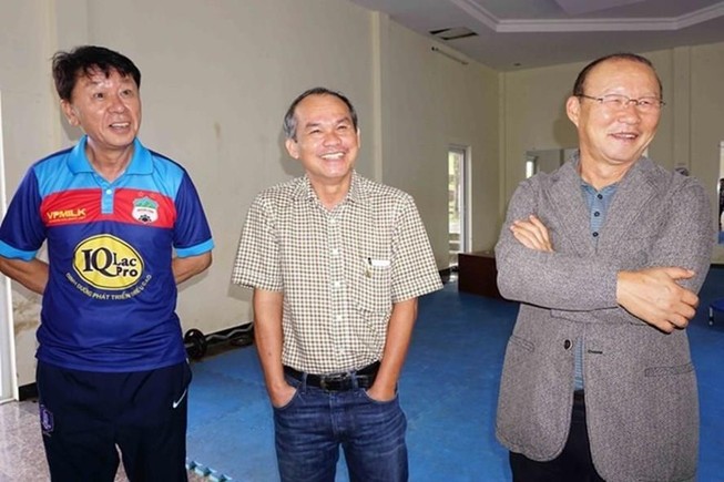 Thâm ý của bầu Đức và phản ứng của thầy Chung Hae-seong
