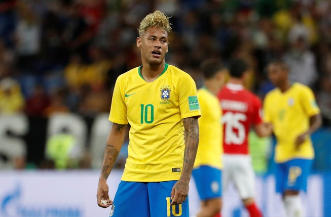 Giữa tâm bão chỉ trích, Neymar góp 1 triệu USD chống dịch