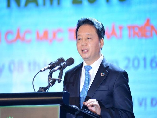 'Không thể đổ chất thải xuống biển'