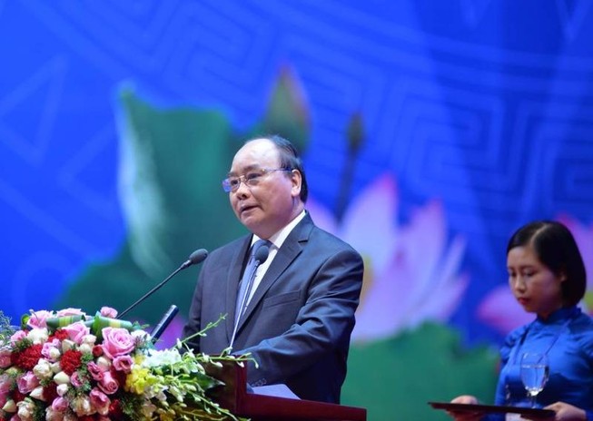 Thủ tướng: 'Không phải ngứa trên đầu lại gãi dưới chân'