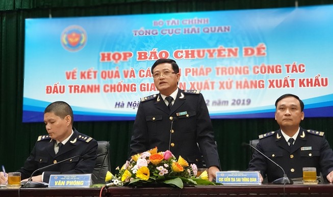 Phát hiện công ty Trung Quốc đội lốt hàng Việt xuất sang Mỹ