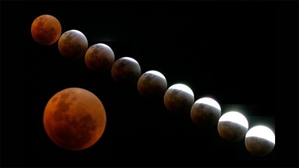 "Trăng máu" xuất hiện trên bầu trời