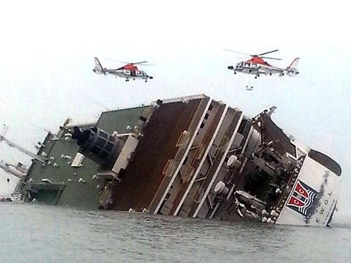 Thủy thủ phà Sewol bỏ mặc cả đồng đội bị thương