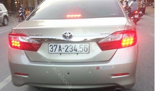 Nghệ An: Hai siêu xe Lexus, Camry cùng mang biển số ‘độc’… giống y nhau
