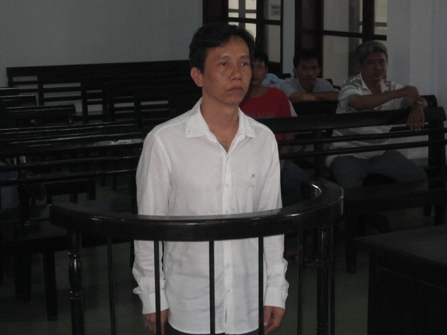 Đánh chồng bạn gái cũ nhập viện chỉ vì một câu nói