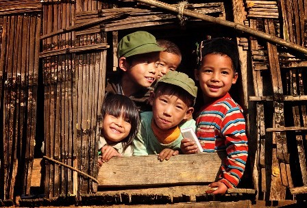 Sinh con đúng chính sách dân số được hỗ trợ tiền