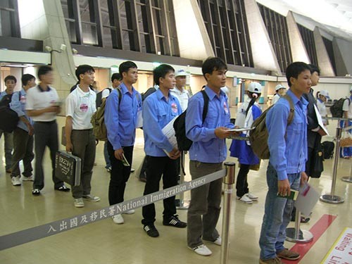 Dừng hoạt động của doanh nghiệp nếu bị khiếu nại nhiều