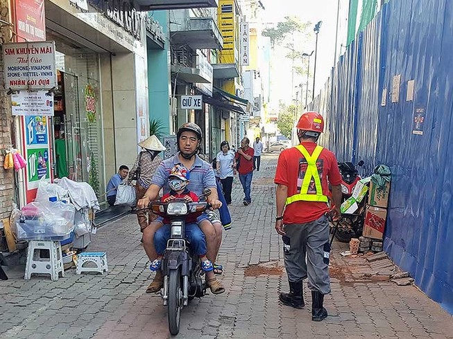 TP.HCM tạm ngưng các công trình đào đường để đón Tết