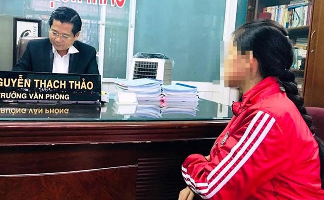 Bé 14 tuổi bị xâm hại ở Bình Phước cầu cứu luật sư TP.HCM