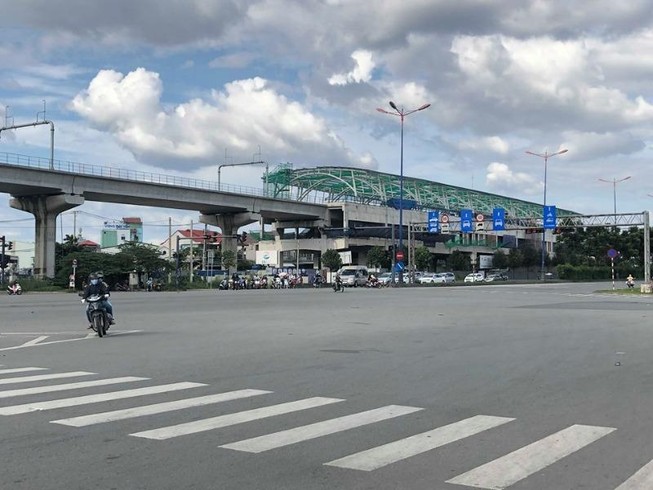 Chùm ảnh: 10 năm khổ vì dự án mở rộng Xa lộ Hà Nội