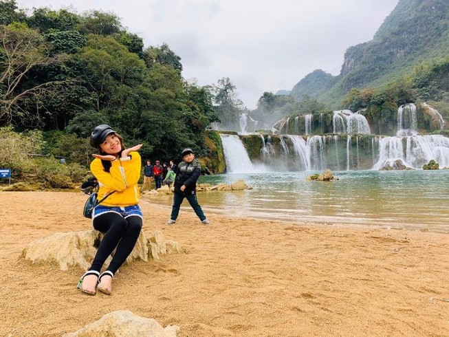Mùa xuân, hãy đến thác Bản Giốc!