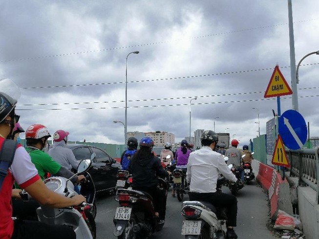 Đưa 10 công trình giao thông để giải tỏa ùn tắc