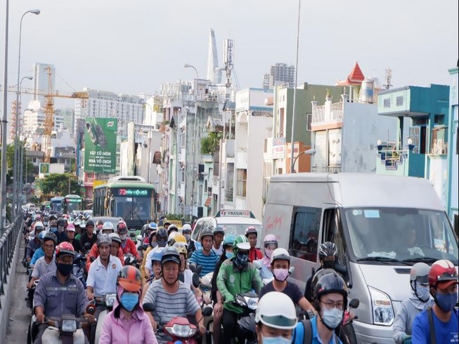 Sở GTVT: Khách đi taxi, xe công nghệ buộc phải khai báo y tế