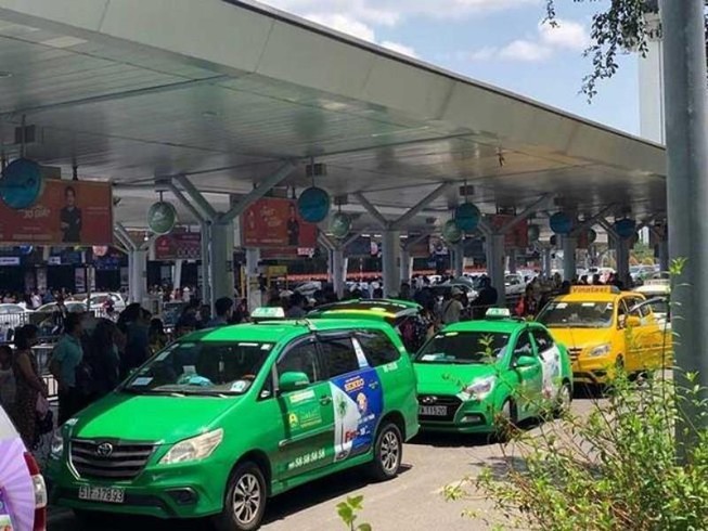 Taxi Mai Linh sẵn sàng chở người bệnh miễn phí trong 4 ngày