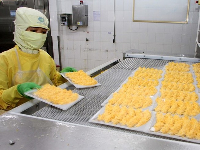 Mỹ-Trung căng thẳng: Vua tôm Việt Nam lượm tiền