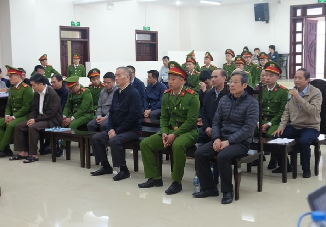 Luật sư đề nghị miễn trách nhiệm hình sự cho thân chủ mình