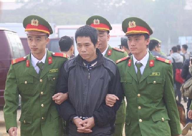 Bị cáo vụ nữ sinh giao gà kêu oan rồi lại nhận tội