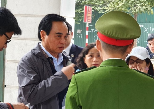 Xử Vũ 'nhôm': Tòa sẽ mời chủ tịch TP Đà Nẵng nếu thấy cần