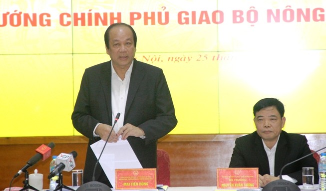 1 con tằm chịu sự quản lý của hai 2 bộ