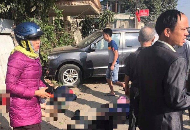 Nguyên nhân xe khách húc văng ô tô 7 chỗ khiến 3 người tử vong