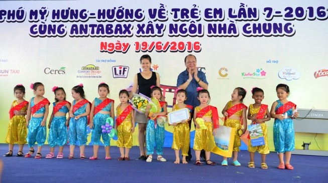 Nhanh tay đăng ký dự thi và nhận quà hấp dẫn