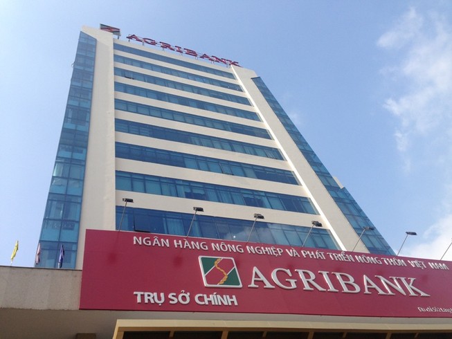 Fitch Ratings nâng triển vọng xếp hạng Agribank 