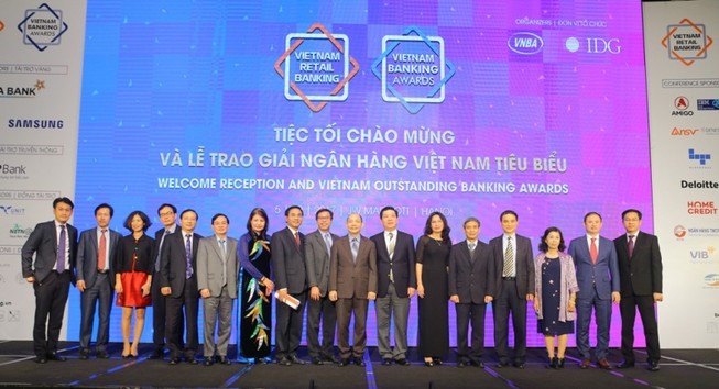 Công ty tài chính tốt nhất do người dùng bình chọn