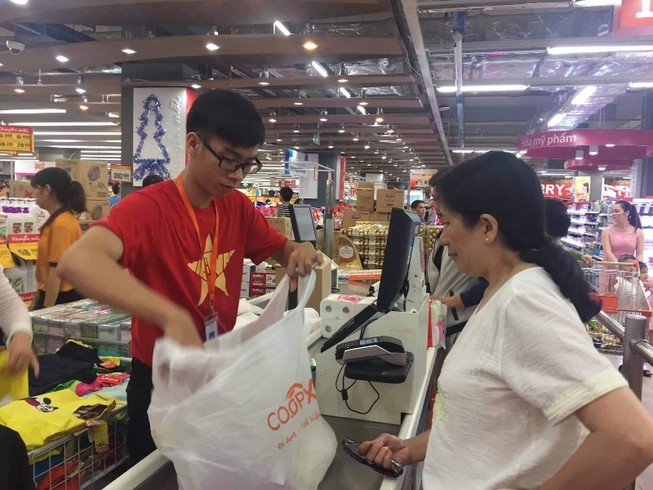 Saigon Co.op bất ngờ khuyến mãi mạnh mừng Việt Nam chiến thắng
