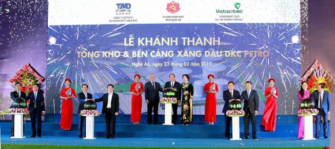 Vietcombank: Hơn 700 tỷ đồng dành cho tổng kho xăng dầu DKC