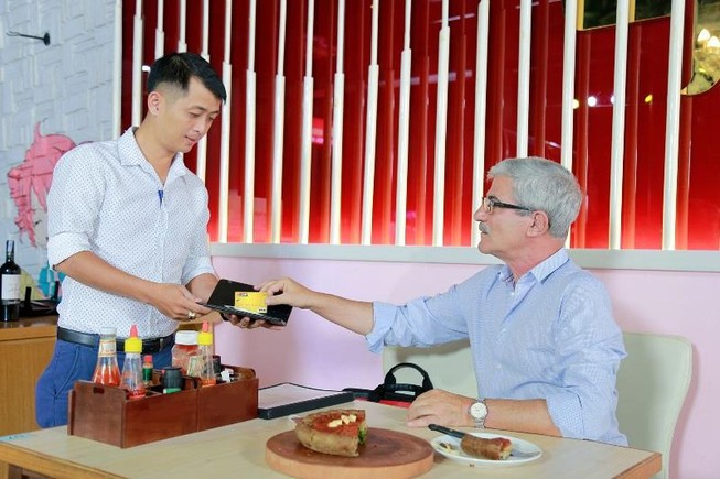 Xài thẻ Kiên Long - Trúng quà xế hộp