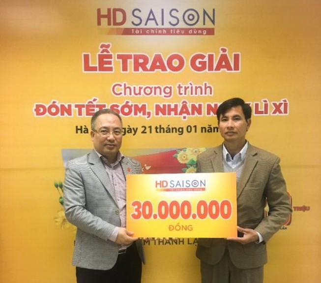 14 khách hàng HD SAISON trúng thưởng 30 triệu đồng 