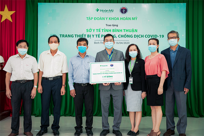 Hoàn Mỹ tài trợ thiết bị y tế 1 tỉ đồng cho Bình Thuận