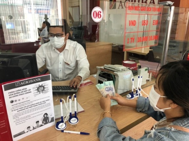 Agribank cơ cấu lại nợ cho 15.000 khách bị ảnh hưởng COVID-19