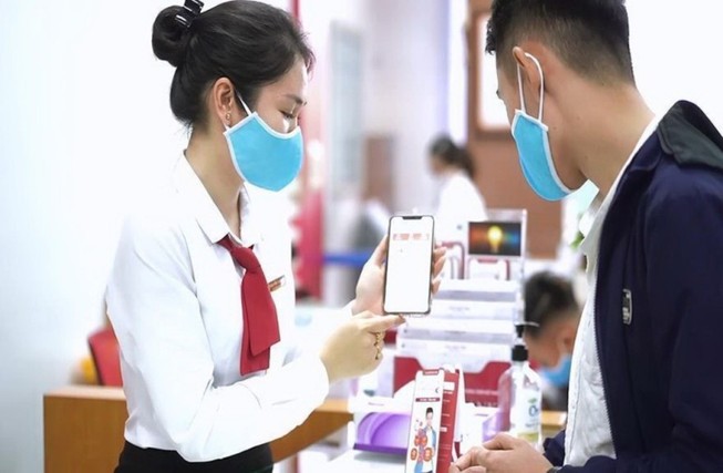 Agribank đồng hành cùng khách hàng trong mùa dịch COVID-19