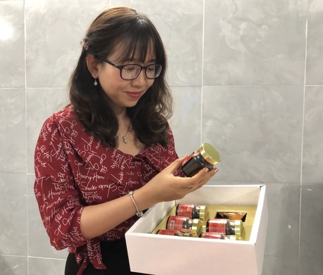 Chăm sóc sức khoẻ bằng mật ong nhân sâm