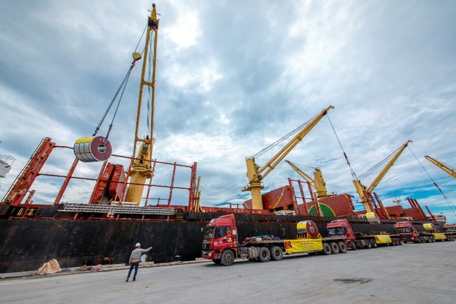 Hoa Sen xuất 50.000 tấn tôn qua châu Âu và châu Mỹ