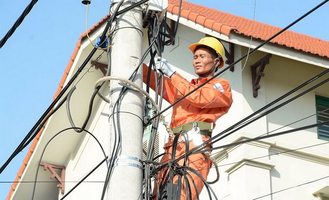 EVN giảm hơn 6.800 tỉ đồng hỗ trợ tiền điện vì dịch COVID-19