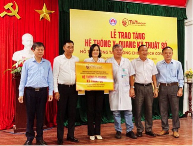 T&T hỗ trợ Thăng Bình - Quảng Nam thiết bị y tế chống COVID-19