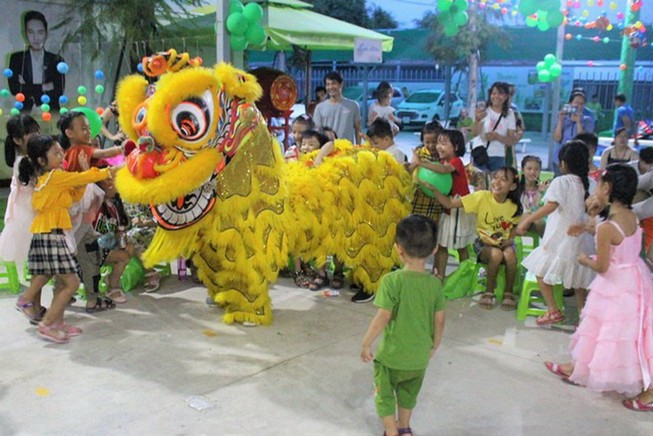 Rộn ràng Trung thu tại Trường tiểu học Bamboo School