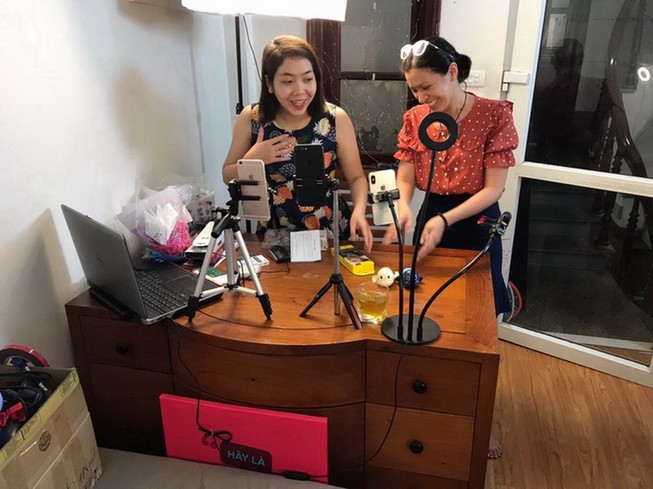 Mua sắm livestream tăng mạnh trên Lazada trong quý 3-2020