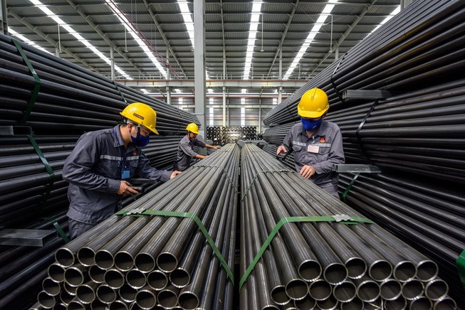 Các doanh nghiệp ngành tôn thép báo lãi hàng ngàn tỉ đồng