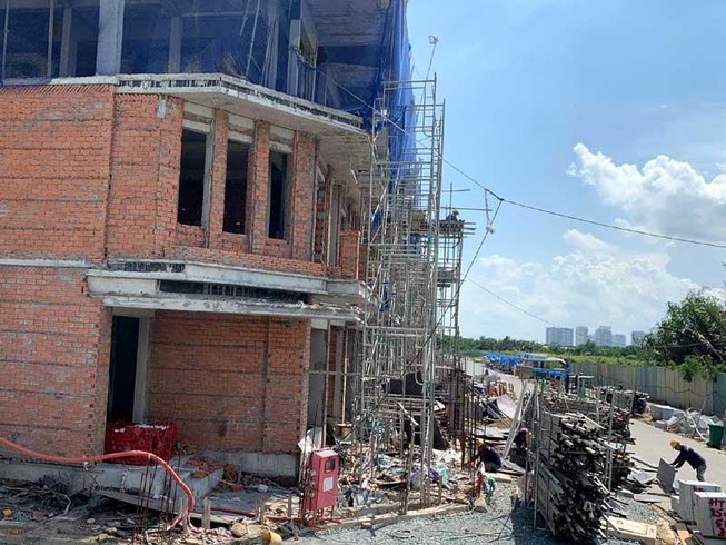 Xây 'chui' 110 biệt thự hoành tráng dù chưa được giao đất