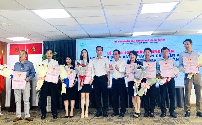 Sau vụ 1.000 sổ hồng, TP.HCM chỉ đạo đẩy nhanh việc cấp sổ