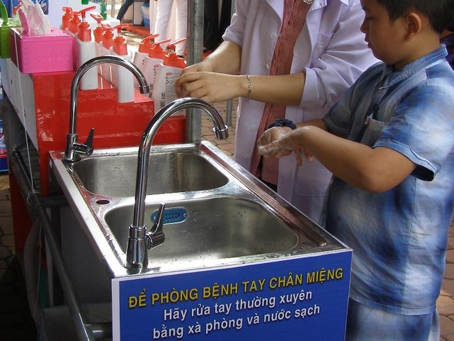 TP.HCM xuất hiện 3 chùm dịch bệnh tay chân miệng