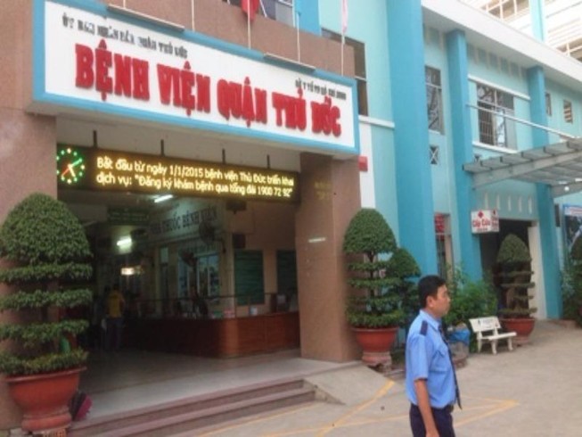 BV Thủ Đức hỗ trợ viện phí cho bệnh nhân bắt cướp