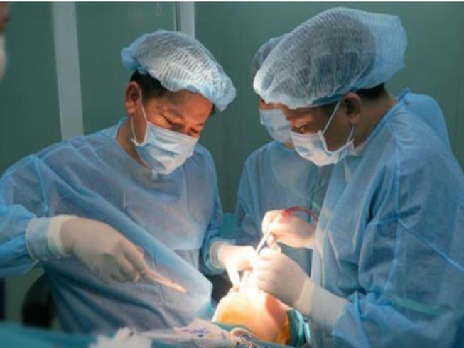 Cẩm nang bỏ túi giúp chị em tránh biến chứng khi đi thẩm mỹ