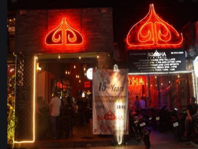 TP.HCM: 8 ca bệnh COVID-19 liên quan bar Buddha ở quận 2