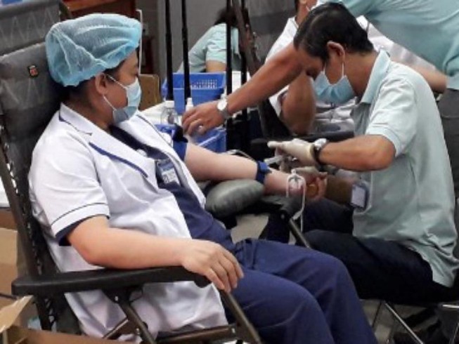 'Sau khi hiến máu, tôi tiếp tục về chăm lo người bệnh!'